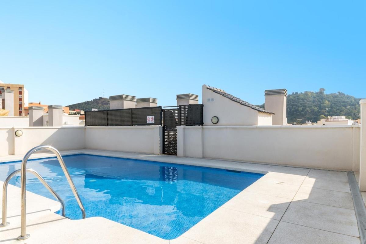 -malagasunapts- Privateterrace Freeparking Pool Apartament *